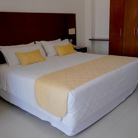 Prince Hotel Santa Cruz de La Sierra Esterno foto