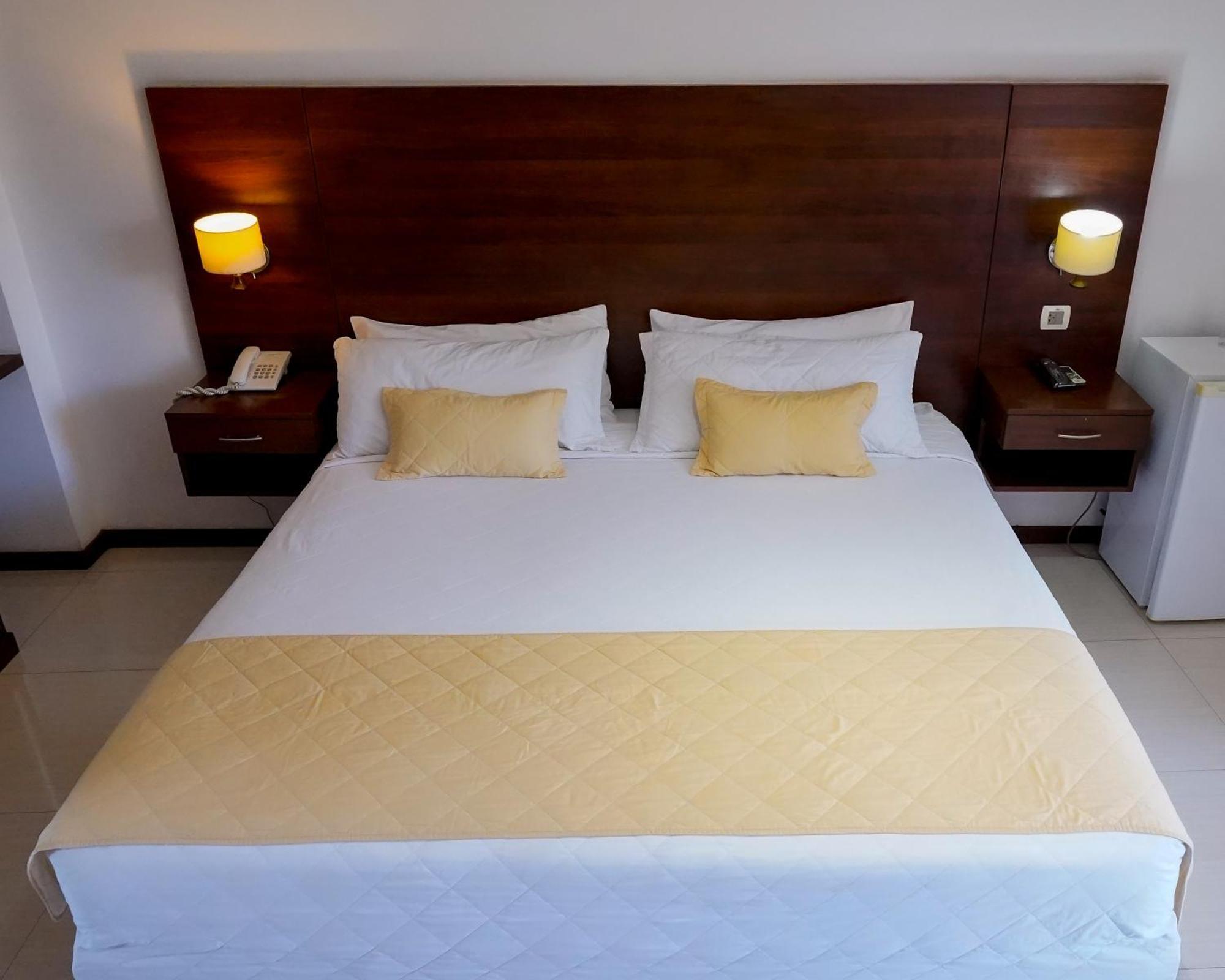 Prince Hotel Santa Cruz de La Sierra Esterno foto